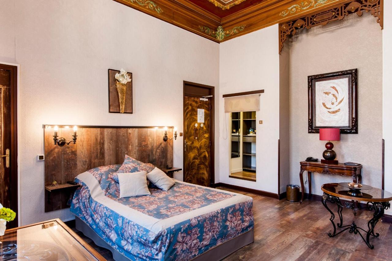 Hotel De Charme Le Provence Salon-de-Provence Zewnętrze zdjęcie