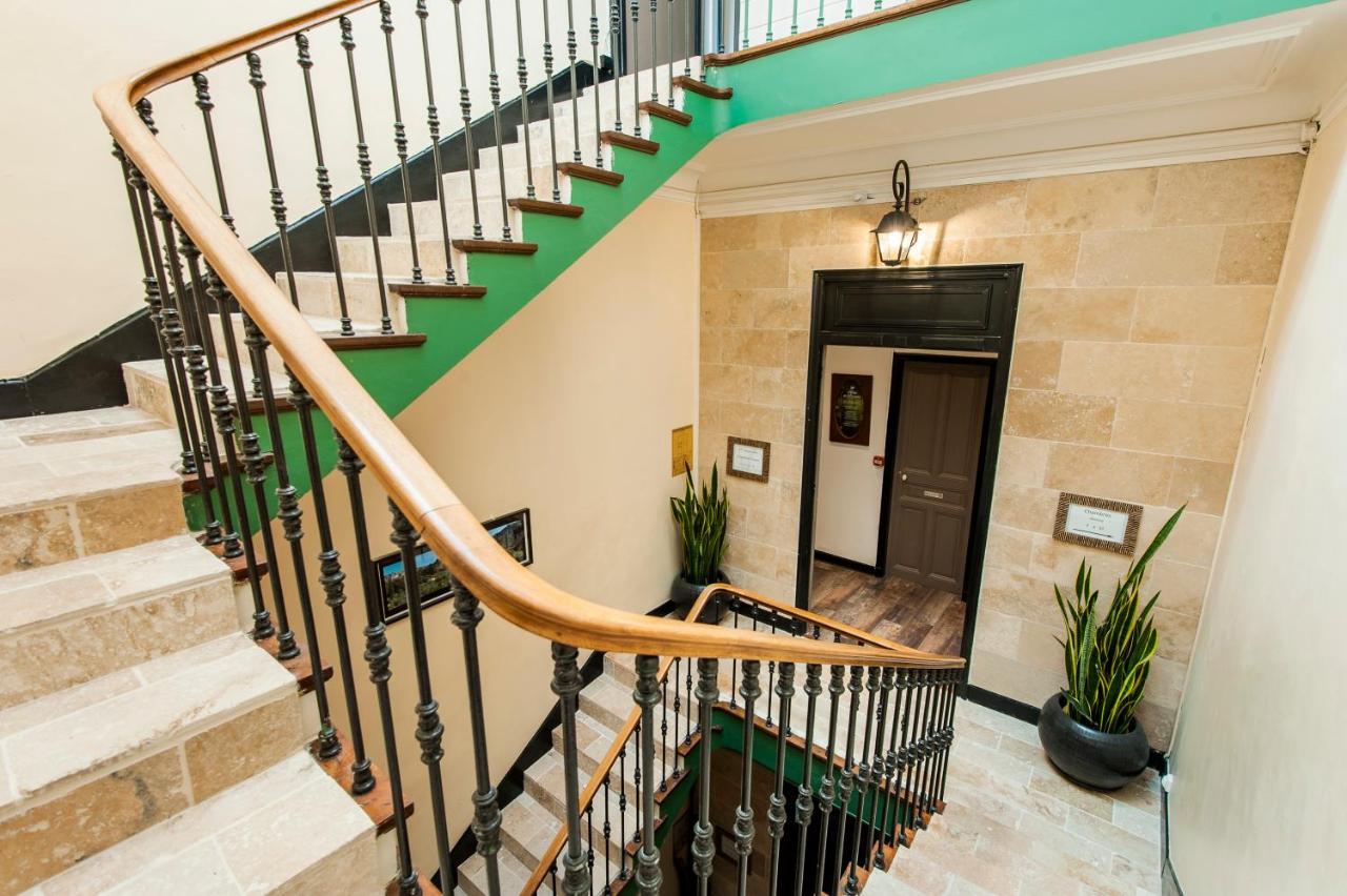Hotel De Charme Le Provence Salon-de-Provence Zewnętrze zdjęcie