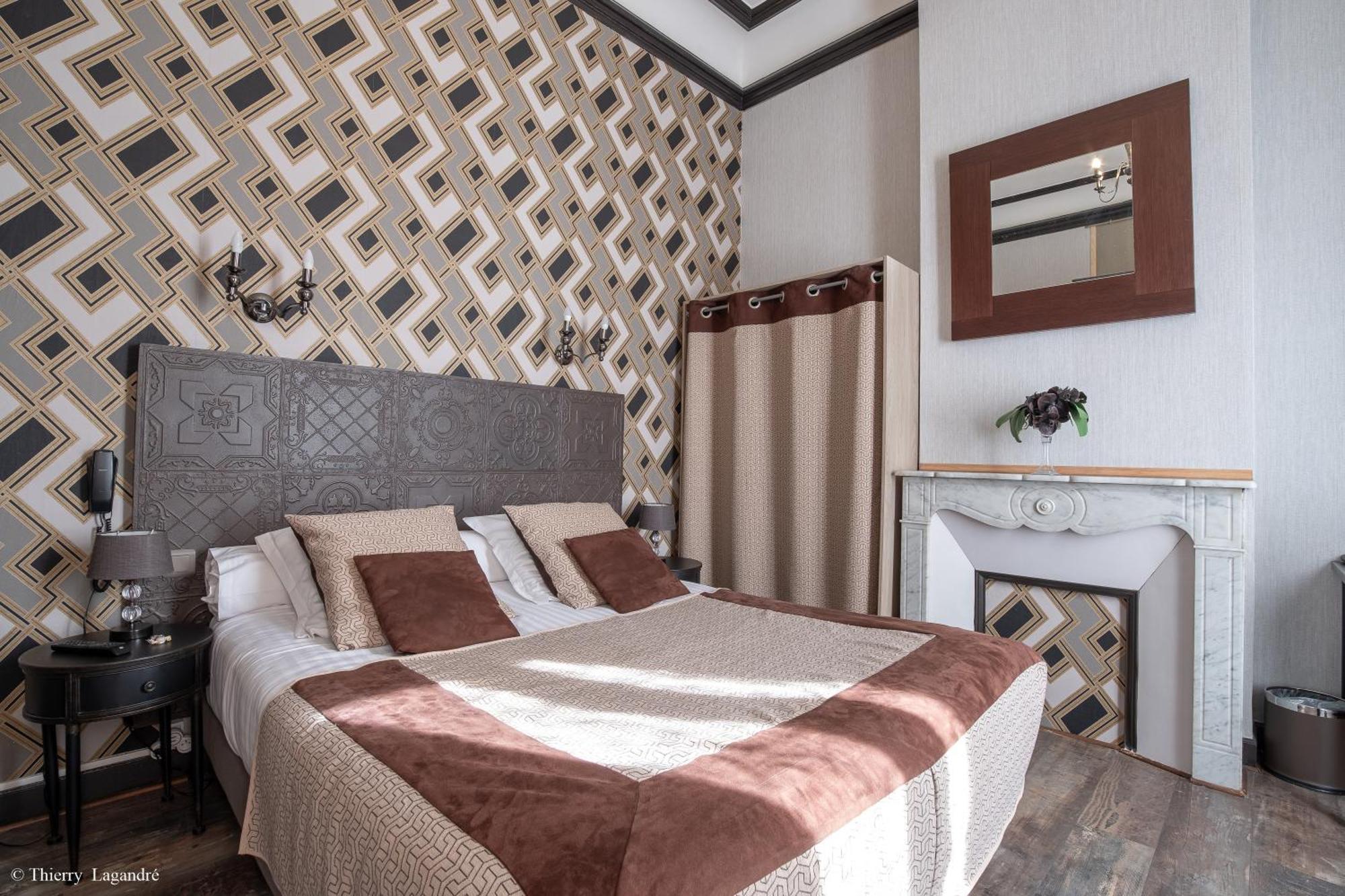Hotel De Charme Le Provence Salon-de-Provence Zewnętrze zdjęcie